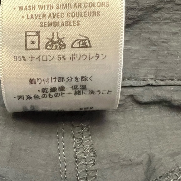 Patagonia shorts, size 10 women - Picture 13 of 16